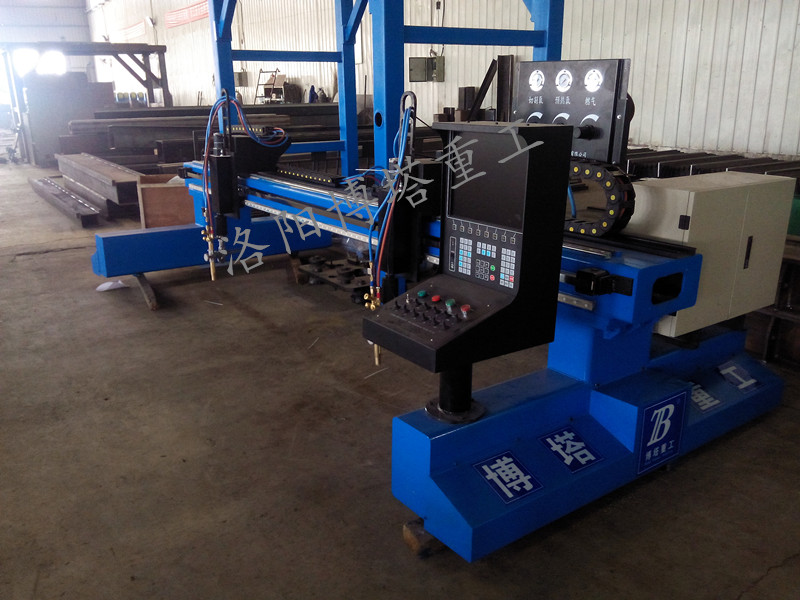 數(shù)控火焰切割機在操作前及操作中有哪些注意事項